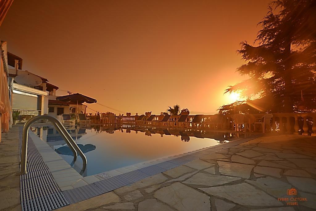 Oniro Villas Corfu (city) Exterior photo