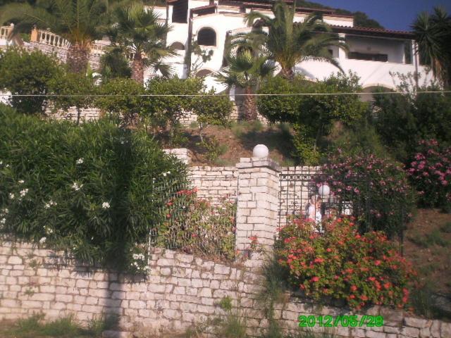 Oniro Villas Corfu (city) Exterior photo